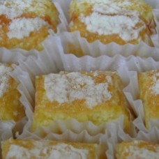 Lemon Squares by Contis Cake